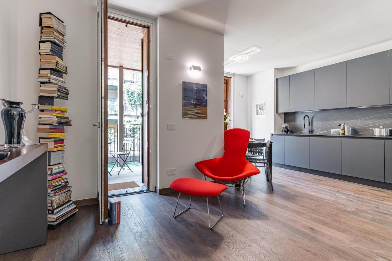 Luxury Apartment - Free Parking - Duomo-Navigli 밀라노 외부 사진