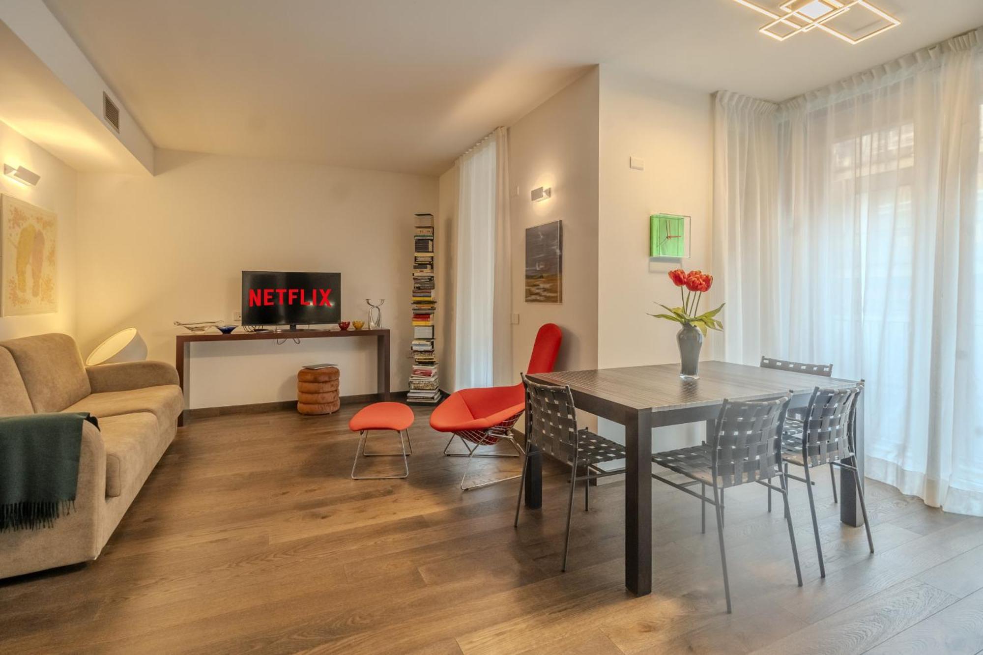 Luxury Apartment - Free Parking - Duomo-Navigli 밀라노 외부 사진